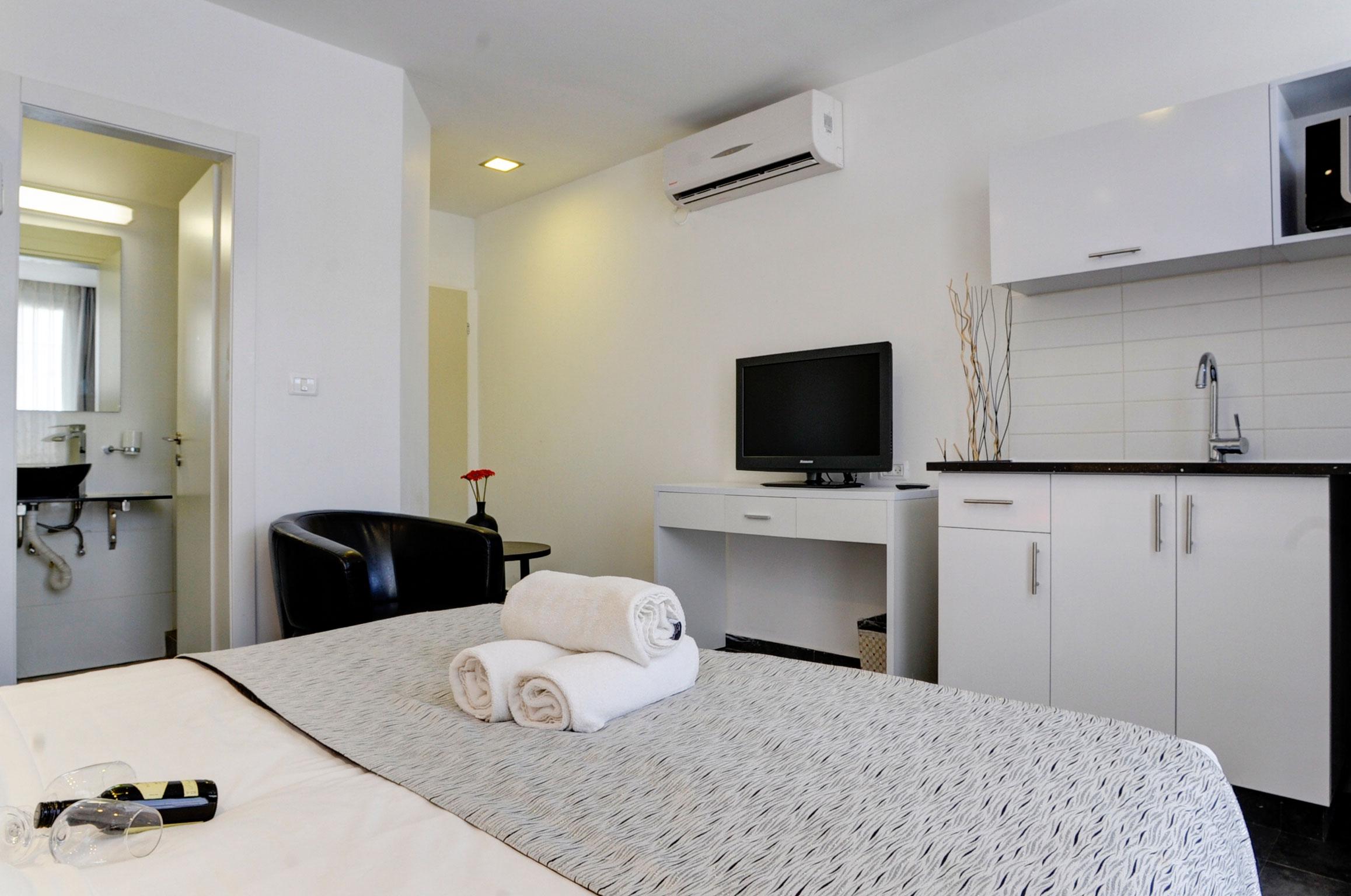 Geula Suites By Raphael Hotels Tel Aviv Exteriör bild