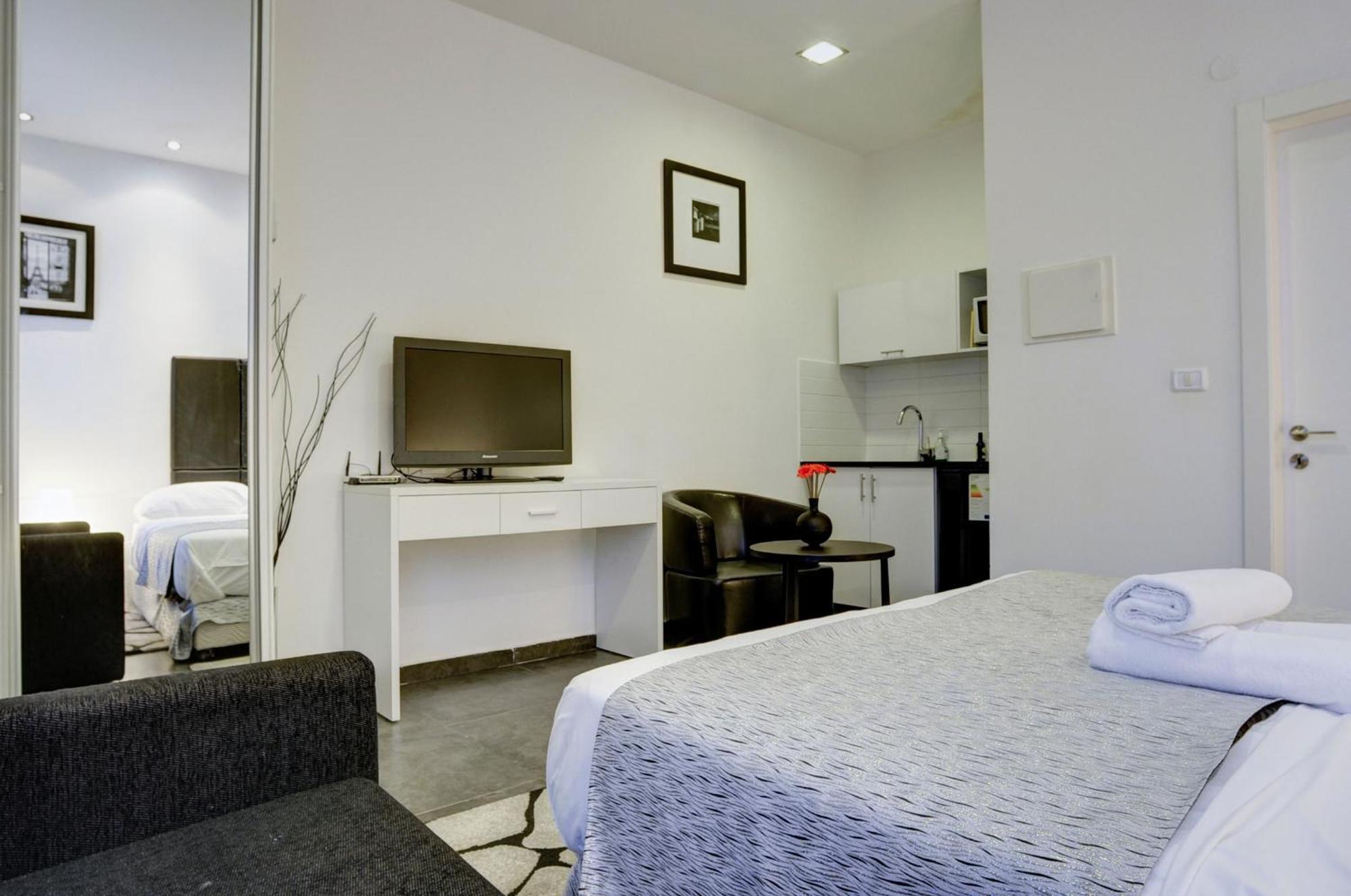 Geula Suites By Raphael Hotels Tel Aviv Rum bild