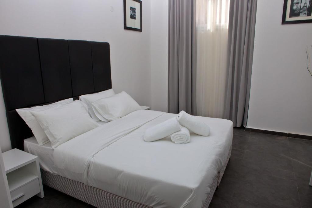 Geula Suites By Raphael Hotels Tel Aviv Rum bild